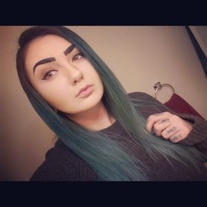 Meet your Posher, Deanna